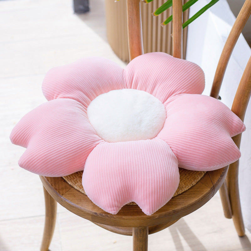 Bed & Breakfast Daisy Pedal Cushion