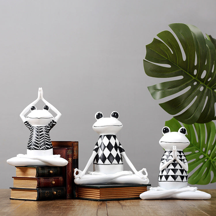 Yoga Frog Figurines